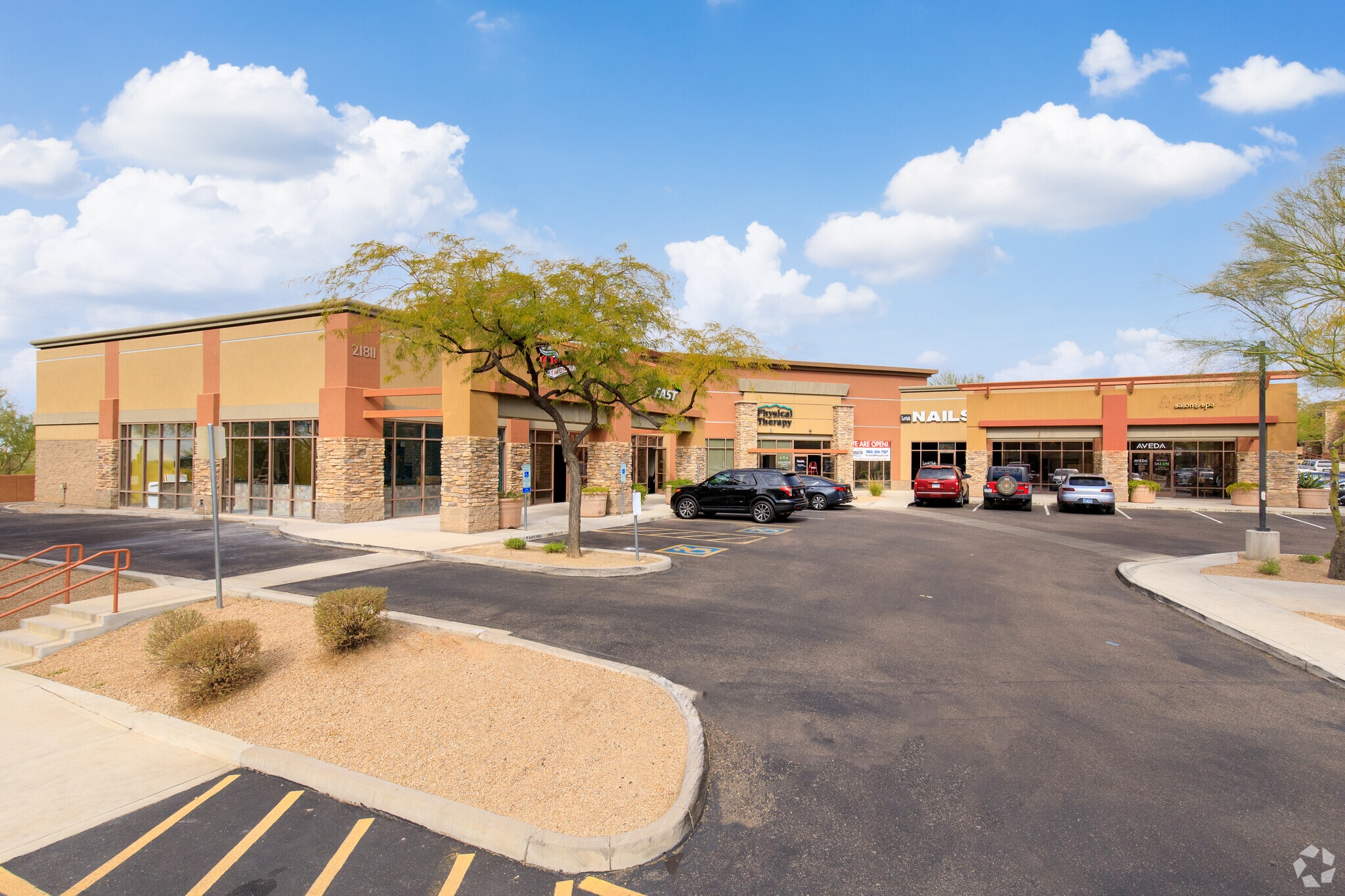 21811 N Scottsdale Rd, Scottsdale, AZ for lease Primary Photo- Image 1 of 5