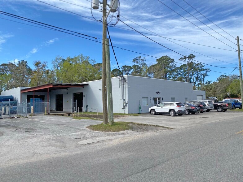 1840 River Oaks Rd, Jacksonville, FL à vendre - Photo du bâtiment - Image 3 de 6