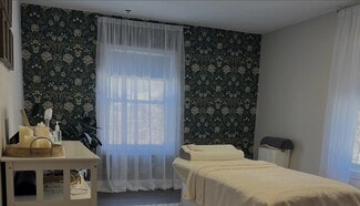 More details for 630 Turnpike St, North Andover, MA - Retail for Lease