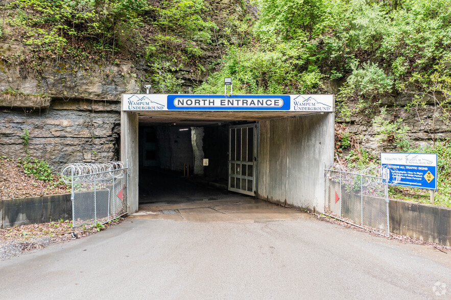 1605 Old Route 18, Wampum, PA à louer - Photo du bâtiment - Image 3 de 27