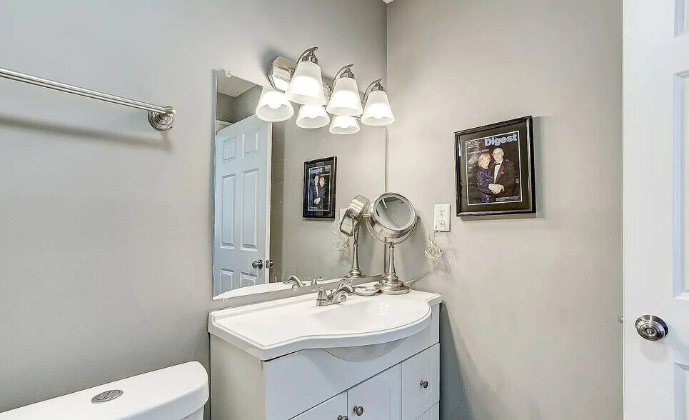 7 W Mulberry St, Baltimore, MD for lease - Interior Photo - Image 3 of 3