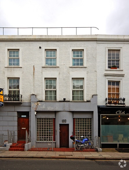 132 Royal College St, Londres à vendre - Photo du bâtiment - Image 2 de 4