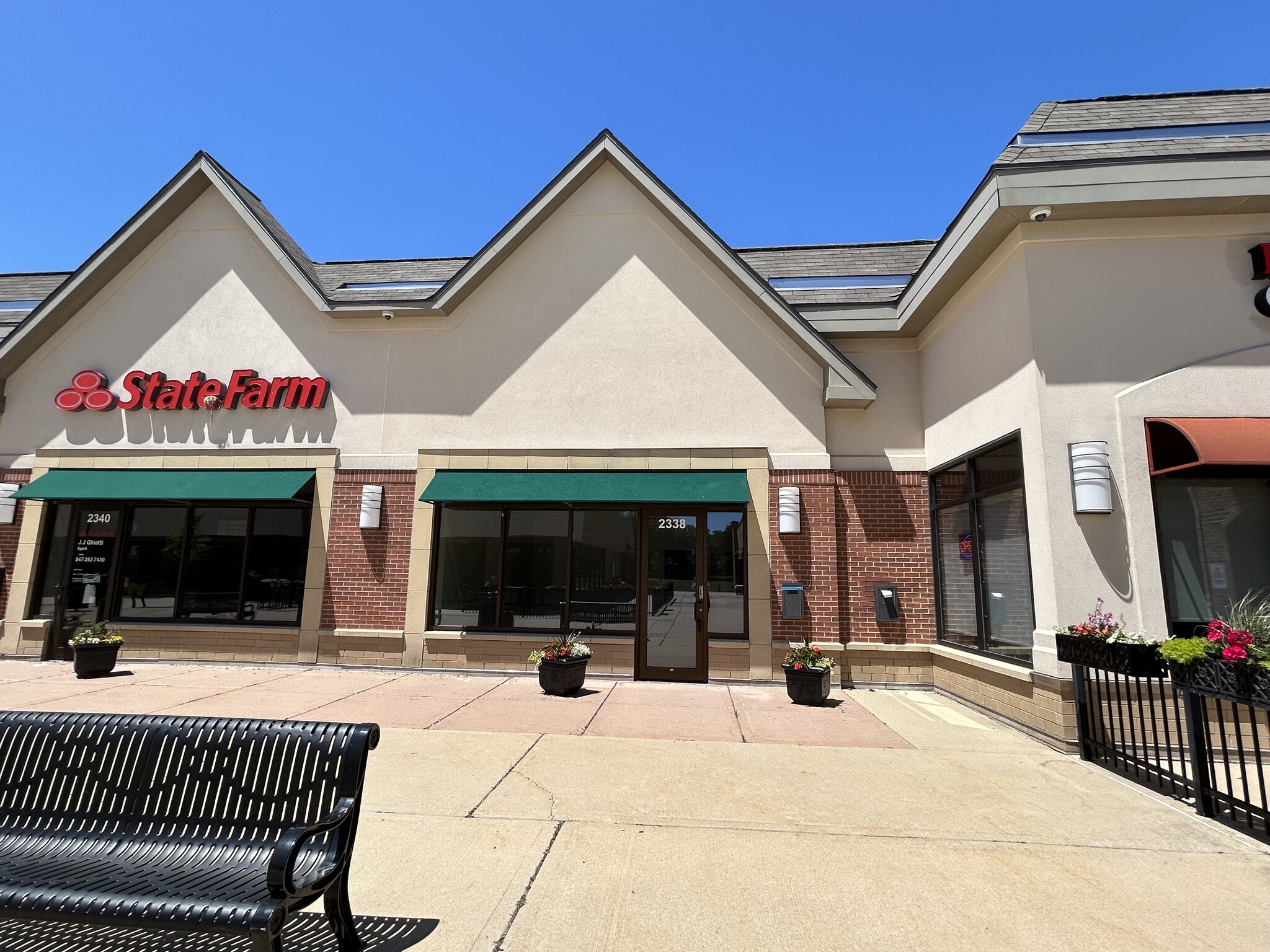 2300-2350 W Higgins Rd, Hoffman Estates, IL for lease Interior Photo- Image 1 of 21