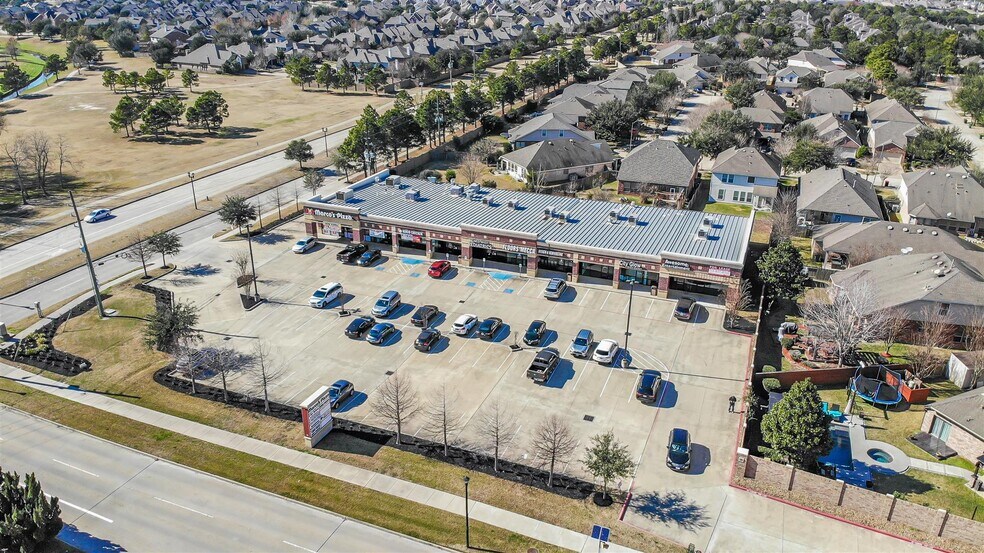 9006 S Fry Rd, Katy, TX à louer - Photo du bâtiment - Image 2 de 6