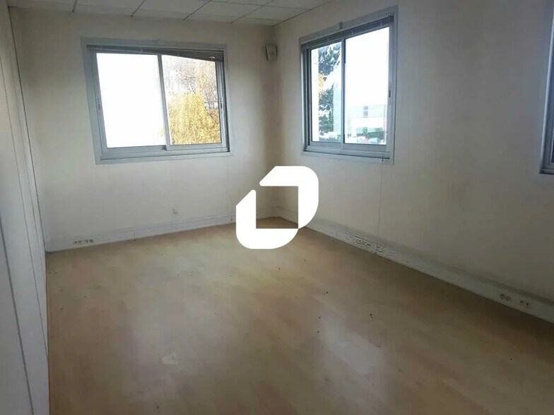 Bureau dans Argenteuil à louer - Photo intérieure - Image 2 de 5