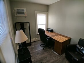 212 Coolidge Ave, Manchester, NH for lease Interior Photo- Image 1 of 4