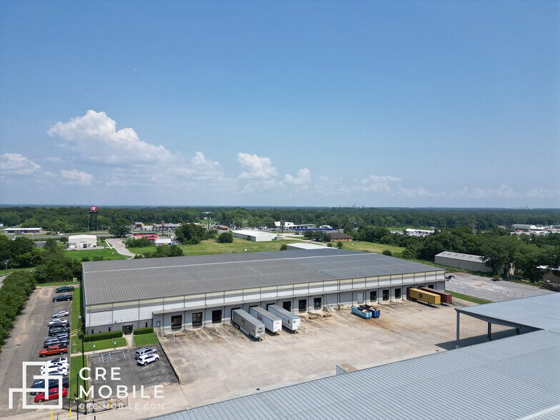 5212 Willis Rd, Theodore, AL à louer - Photo du bâtiment - Image 2 de 31
