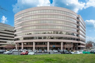 Plus de détails pour 8300 Boone Blvd, Vienna, VA - Bureau à louer