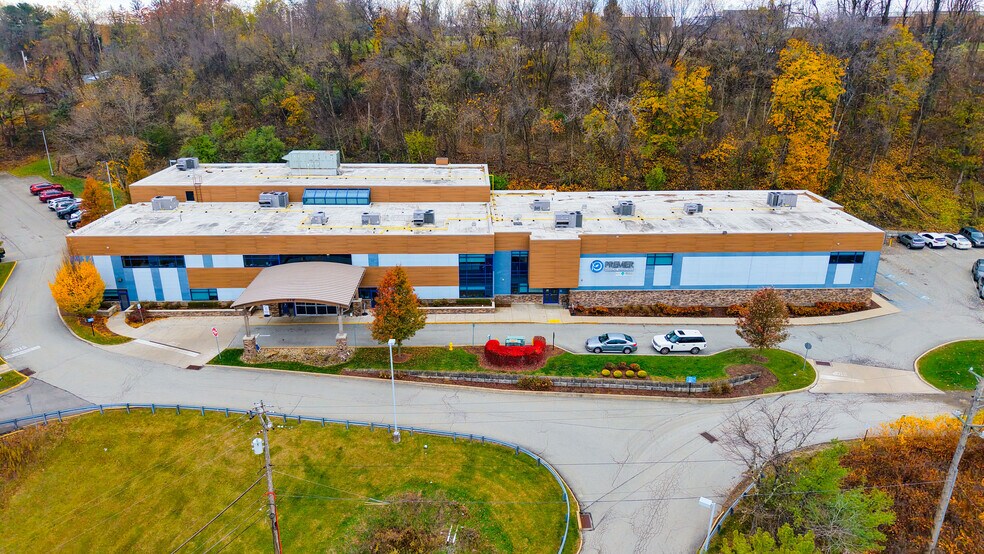 310 Rodi Rd, Pittsburgh, PA à vendre - Photo du bâtiment - Image 2 de 15