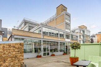 Plus de détails pour 110 Clifton St, Londres - Bureau à louer