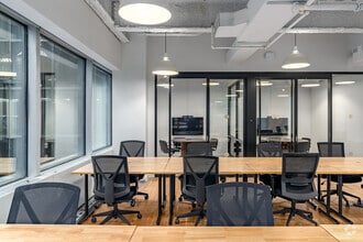 12 E 49th St, New York, NY for lease Interior Photo- Image 1 of 11