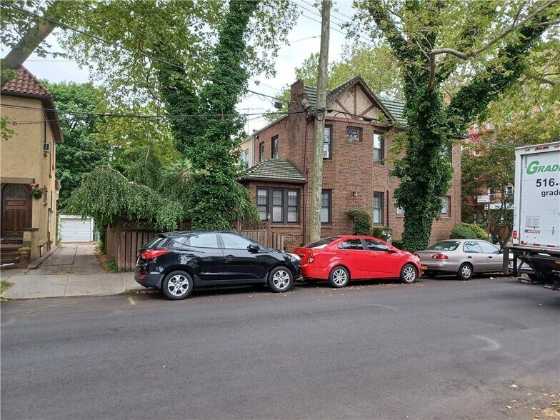 2301A Avenue O, Brooklyn, NY à vendre - Photo principale - Image 1 de 1