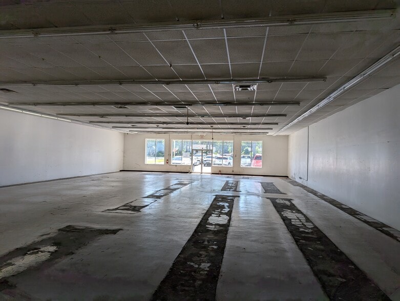 715 S Davis St, Nashville, GA à vendre - Photo du bâtiment - Image 3 de 8