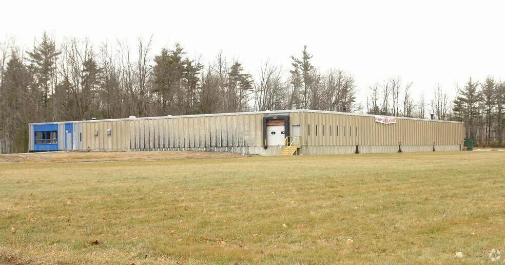 190 Northeast Rd, Standish, ME à louer - Photo du bâtiment - Image 3 de 5