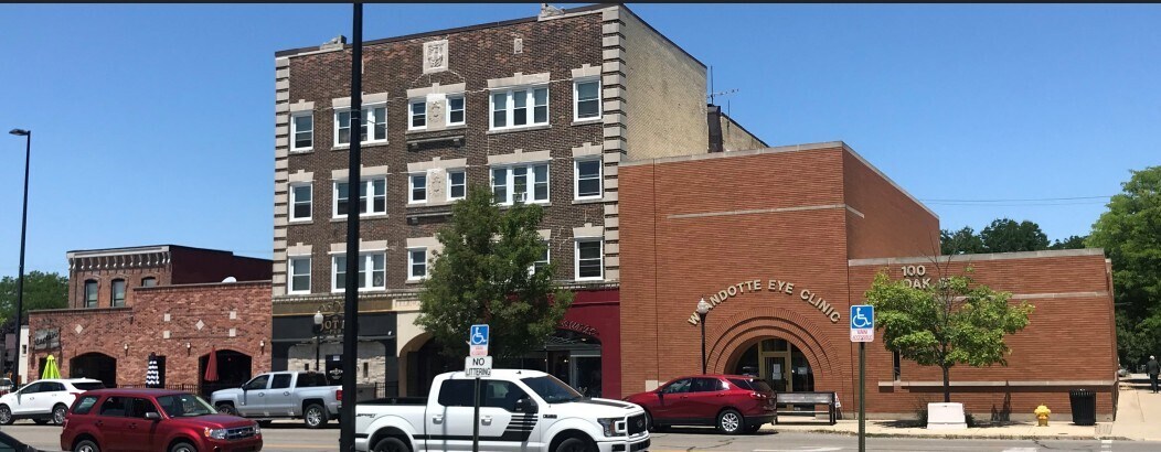 100 Oak St, Wyandotte, MI for sale Primary Photo- Image 1 of 5