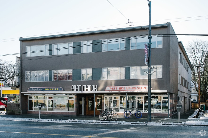 4326-4330 W 10th Ave, Vancouver, BC à vendre - Photo du bâtiment - Image 2 de 3