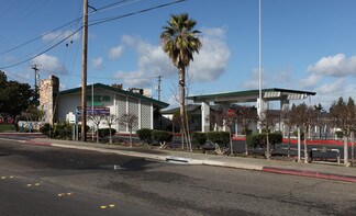 Plus de détails pour 1350 N Golden State Blvd, Turlock, CA - Commerce de détail à louer