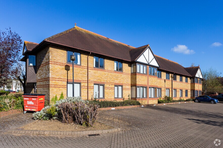 Enterprise Rd, Maidstone à vendre - Photo du bâtiment - Image 2 de 13