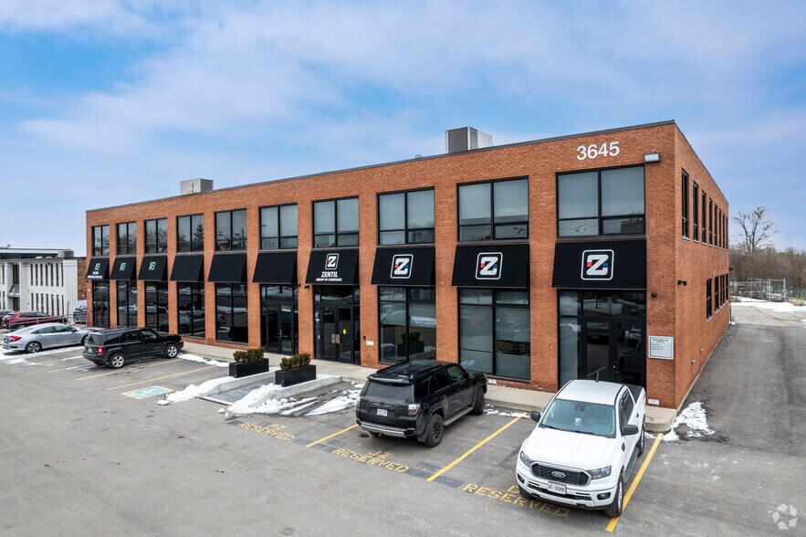 3645 Keele St, Toronto, ON for lease - Building Photo - Image 2 of 5