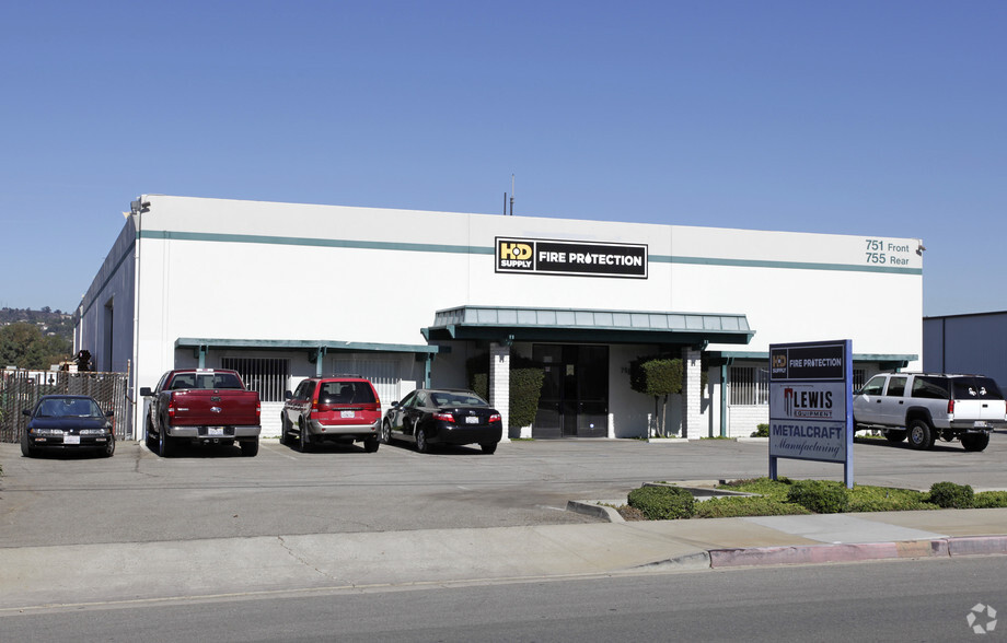 751-755 E Lambert Rd, La Habra, CA for lease - Primary Photo - Image 1 of 9