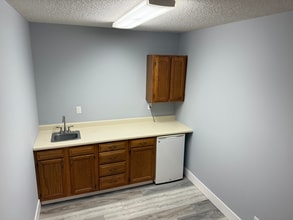100 Saw Mill Rd, Lafayette, IN for lease Interior Photo- Image 2 of 7