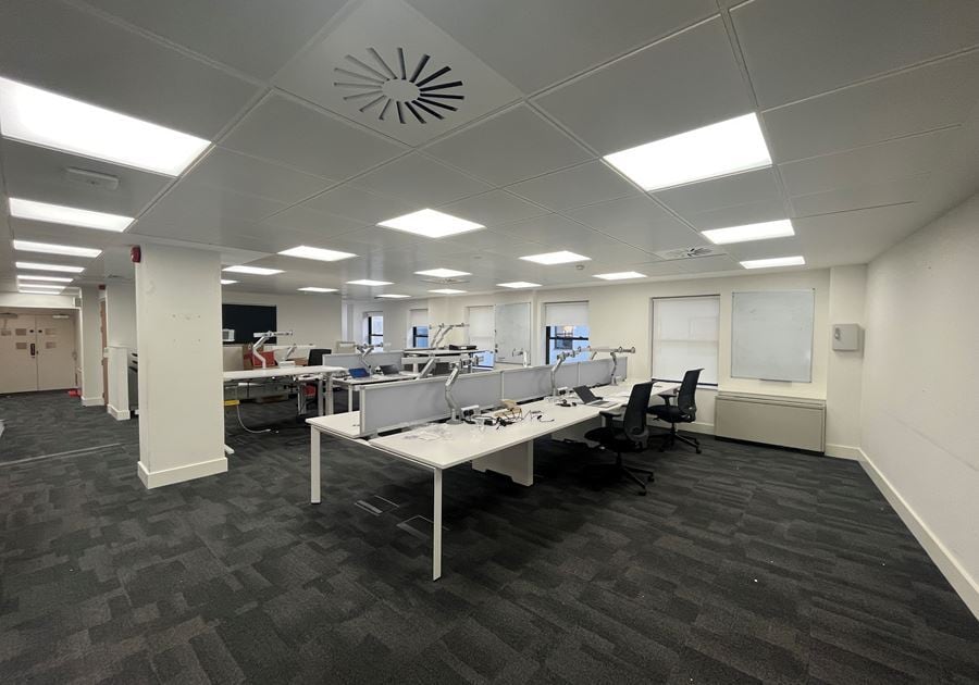 St Julians Ave, Guernsey for lease Interior Photo- Image 1 of 7