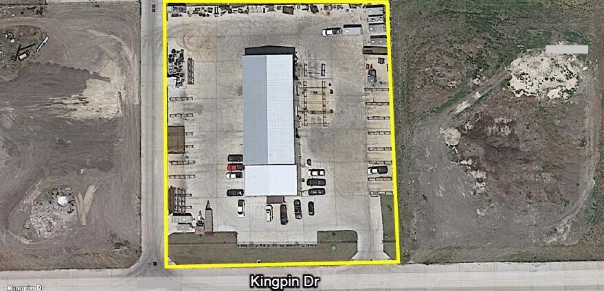 5560 Kingpin Dr, Corpus Christi, TX à louer - Photo du bâtiment - Image 3 de 11