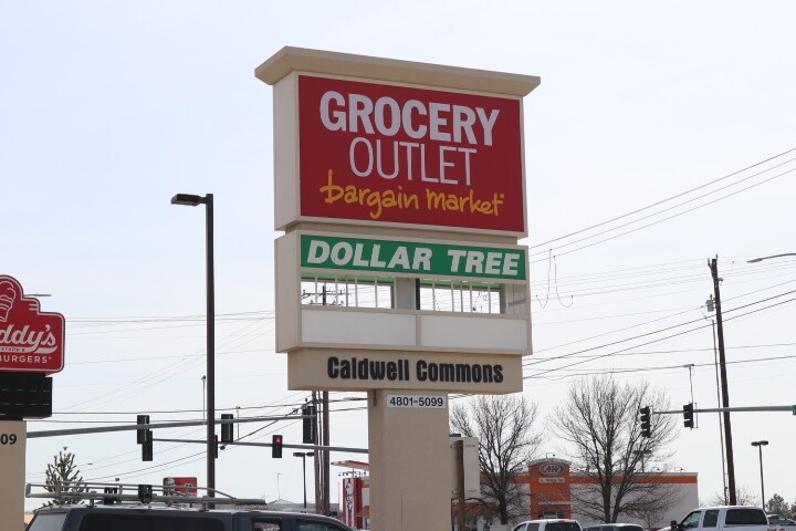 Cleveland Blvd, Caldwell, ID à vendre - Photo du bâtiment - Image 3 de 6