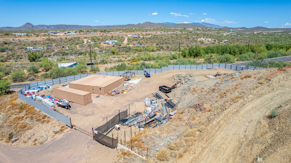 46605 N Black Canyon Hwy, New River, AZ à vendre - Photo du bâtiment - Image 3 de 14