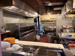 2313 1st Ave, Seattle, WA for lease Interior Photo- Image 1 of 7