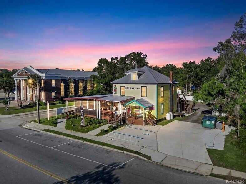 125 N Main St, Hastings, FL à vendre - Photo du bâtiment - Image 3 de 100