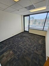 4705 Laurel Canyon Blvd, Studio City, CA à louer Photo intérieure- Image 1 de 2