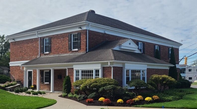 47 River Rd, Summit, NJ à vendre - Photo du bâtiment - Image 1 de 13