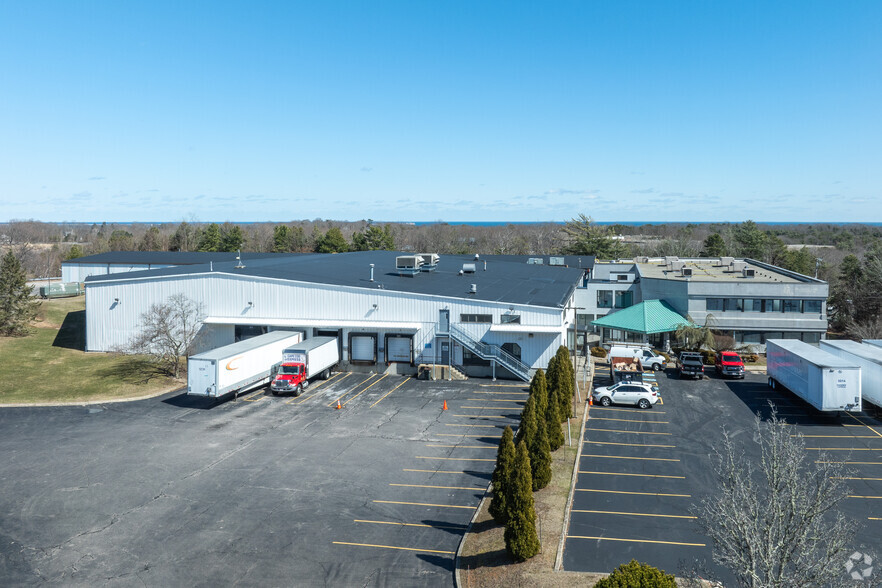 57-59 Armstrong Rd, Plymouth, MA for lease - Building Photo - Image 3 of 4