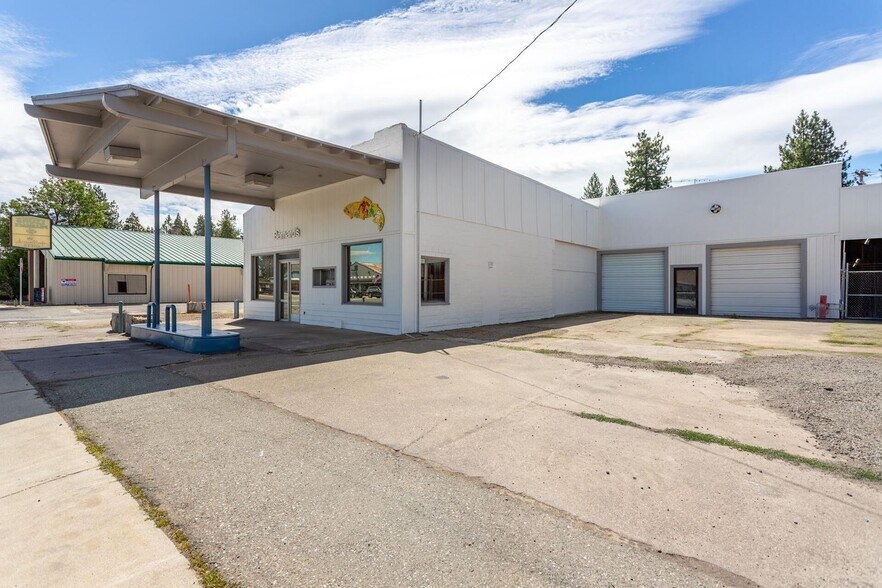 37087 Main St, Burney, CA à vendre - Photo du bâtiment - Image 3 de 51