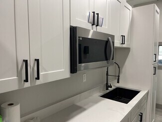 Plus de détails pour 18711 Dale Mabry, Lutz, FL - Bureau à louer