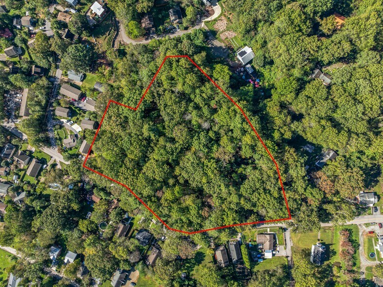 99999 Hi Alta, Asheville, NC à vendre - Photo du bâtiment - Image 1 de 10