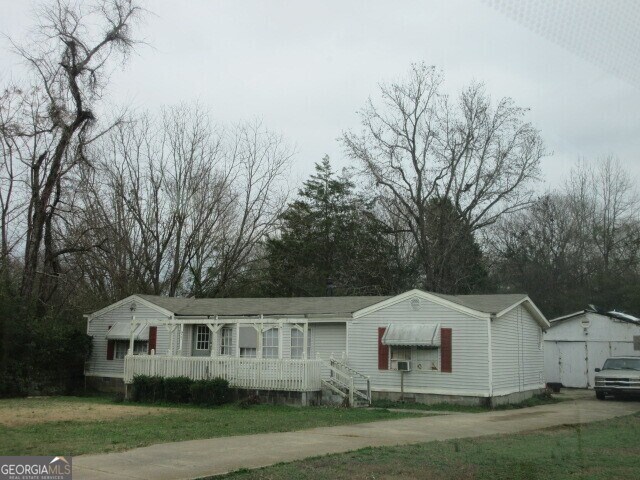 71 Highpoint Ln, Locust Grove, GA à vendre - Photo du bâtiment - Image 2 de 2