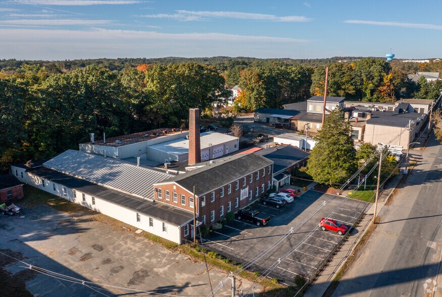 59 Apsley St, Hudson, MA à louer - Photo du bâtiment - Image 2 de 18