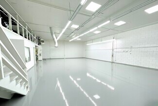 Plus de détails pour 1166 Independence Ave, Mountain View, CA - Industriel à louer