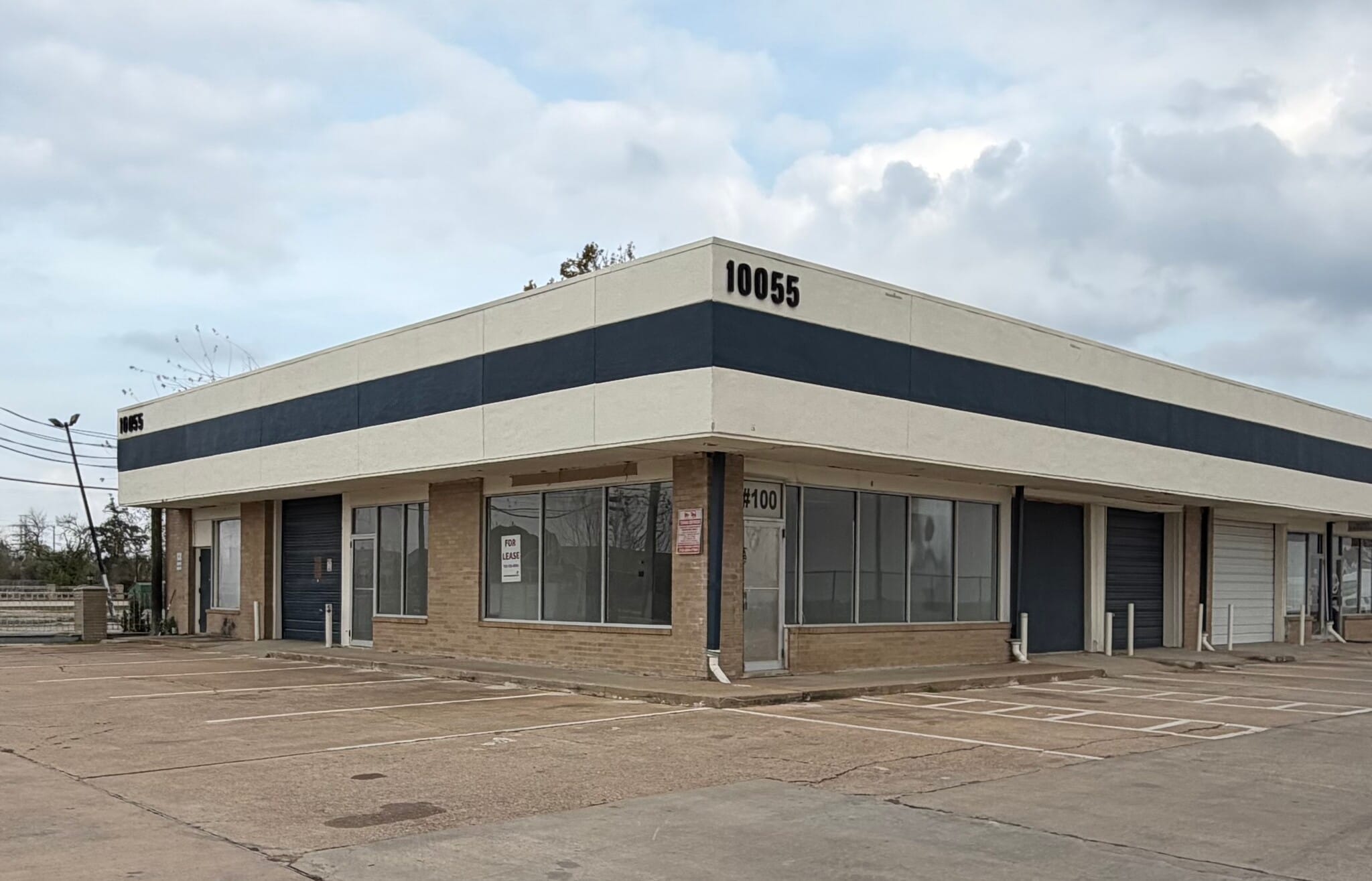 10055 Belknap Rd, Sugar Land, TX for lease Primary Photo- Image 1 of 4