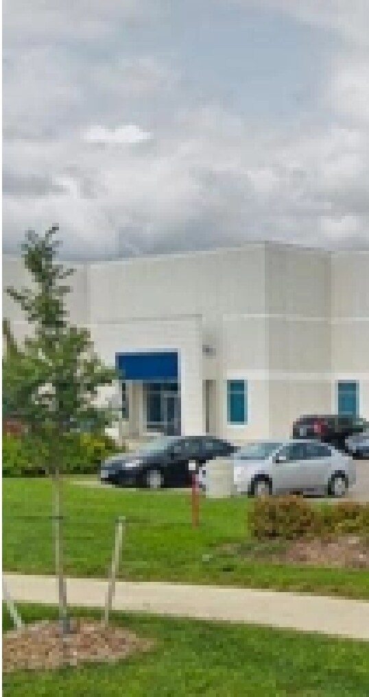 3755 Laird Rd, Mississauga, ON for lease Building Photo- Image 1 of 1