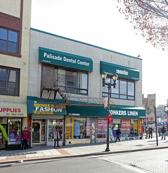 1 Palisade Ave, Yonkers, NY à louer - Photo du bâtiment - Image 2 de 5