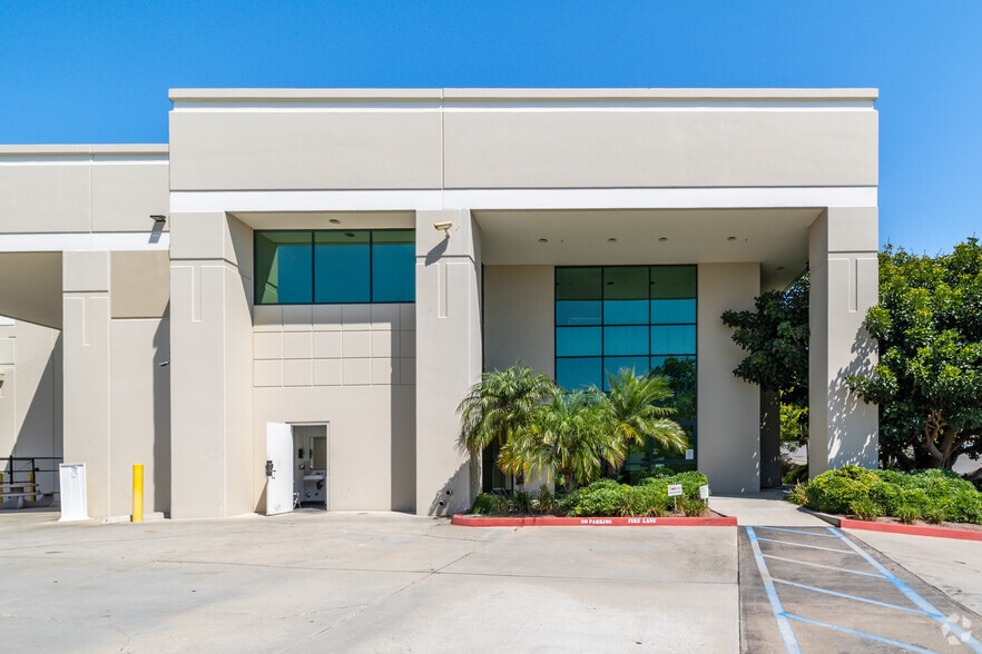 4670 North Ave, Oceanside, CA for lease - Building Photo - Image 3 of 5