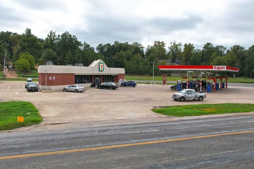 14680 Hwy 31 w, Brownsboro, TX à vendre - Photo du bâtiment - Image 2 de 2