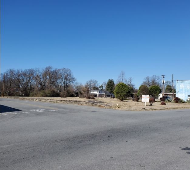 3rd Avenue, Pine Bluff, AR à vendre - Photo du bâtiment - Image 2 de 7