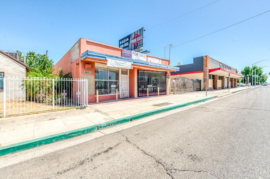 2403-2405 E Clinton Ave, Fresno, CA à vendre - Photo du bâtiment - Image 2 de 16