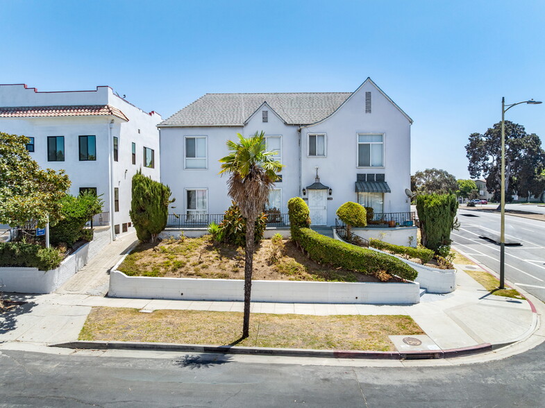 1296 S Citrus Ave, Los Angeles, CA à vendre - Photo du bâtiment - Image 2 de 19