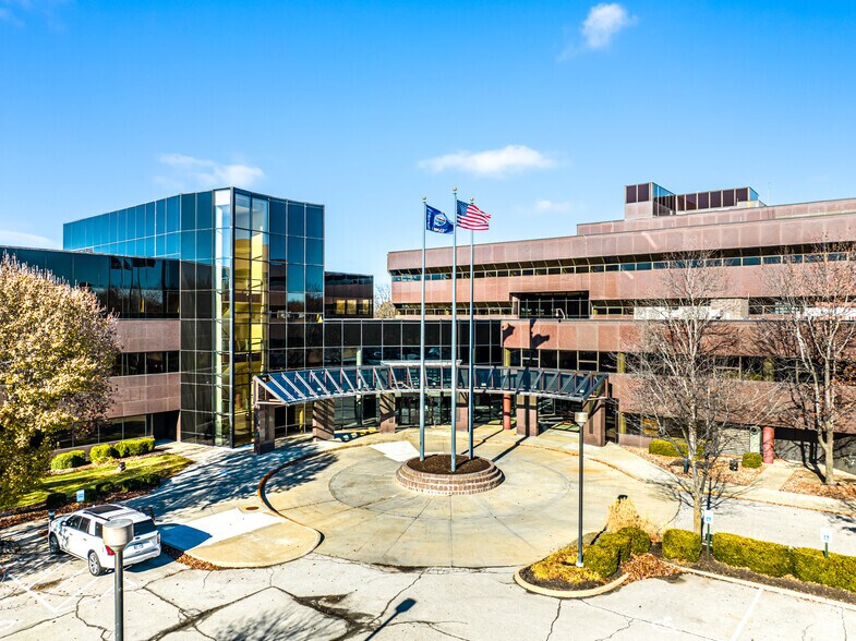 5200 Metcalf Ave, Overland Park, KS à louer - Photo du bâtiment - Image 3 de 14