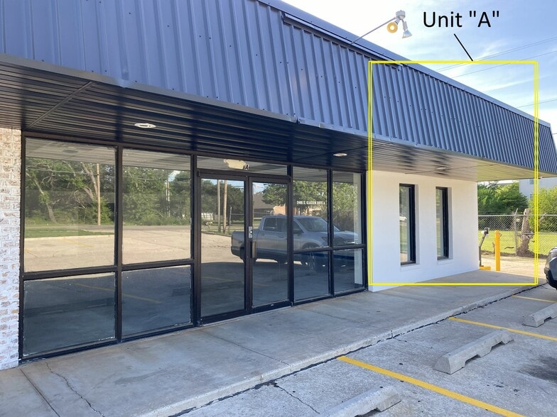 2400 S Classen Blvd, Norman, OK for lease - Building Photo - Image 2 of 11